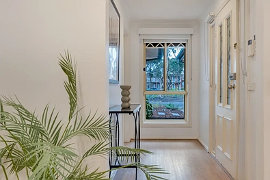 8 Connell Walk, Roxburgh Park, VIC 3064, 3 Bedrooms, 2 Bathrooms, House