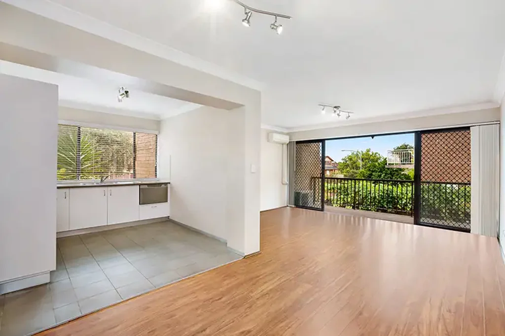 2/8 Hatton Street, Ryde, NSW 2112