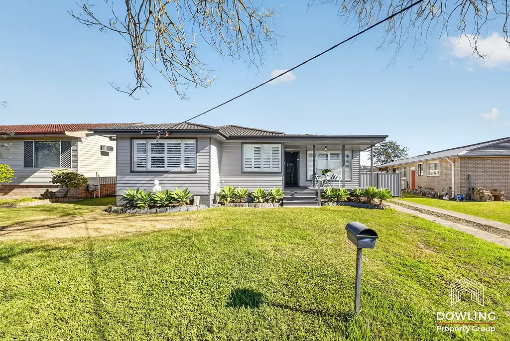 Woodberry 3ห้องนอน Stylish, Renovated & Ready to Go – The Perfect First Home or Investment