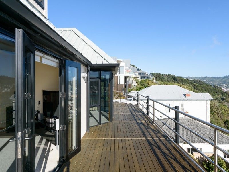 22 Palliser Road, Roseneath, Wellington, 5 침실, 3 욕실