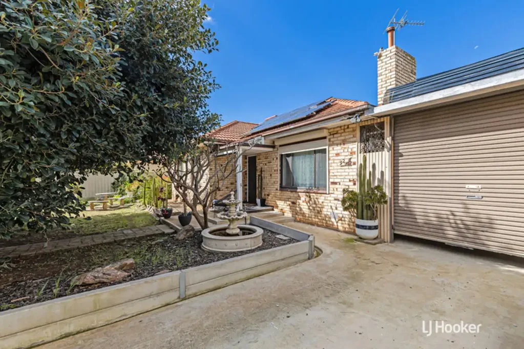 Three Bedroom Family Home in Elizabeth Park