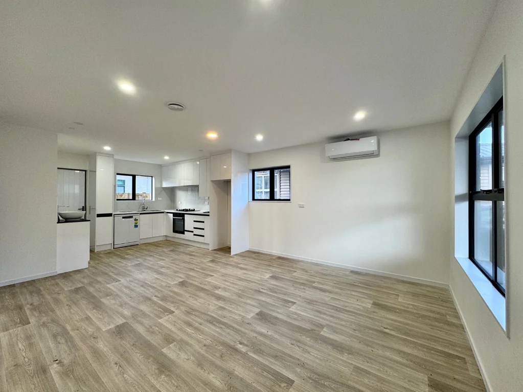 Papatoetoe, 4 bedrooms