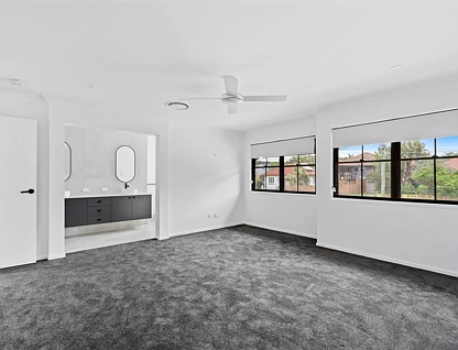55 Whitworth Road, Cannon Hill, Brisbane - Eastern Region, 5 ห้องนอน, 3 ห้องน้ำ, House