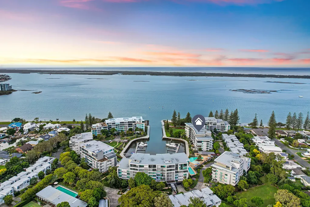 2601/323 Bayview Street, Hollywell, QLD 4216