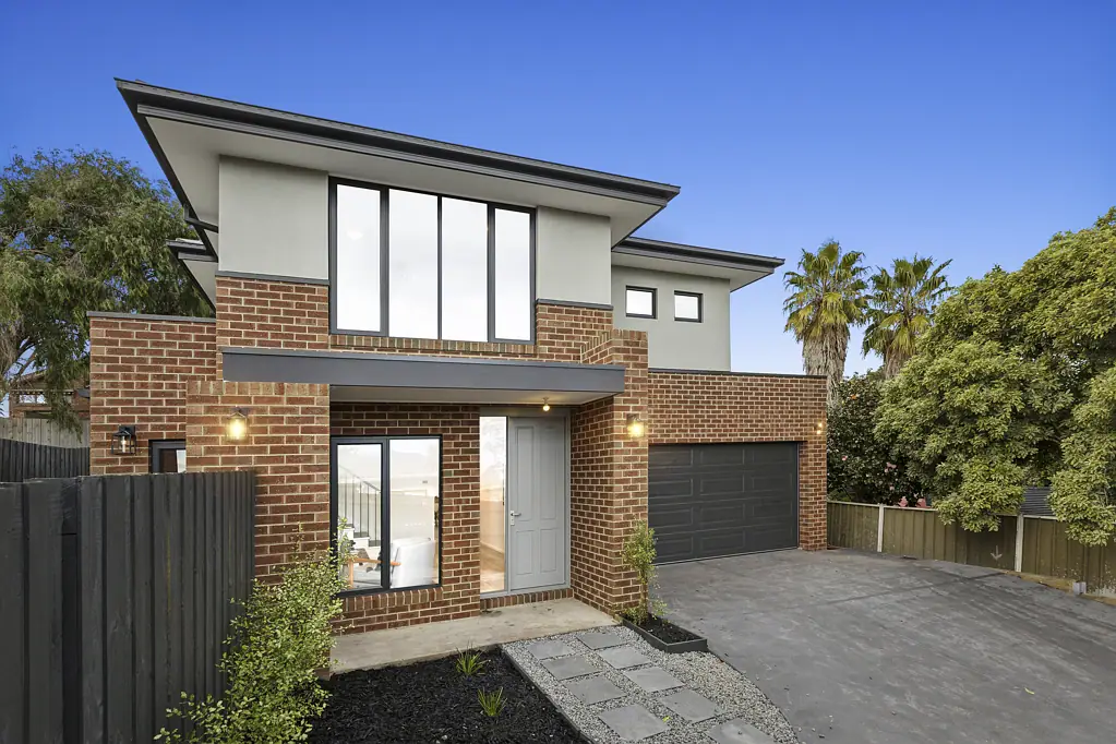 2/16 Ti-Tree Crescent, Seaford, VIC 3198