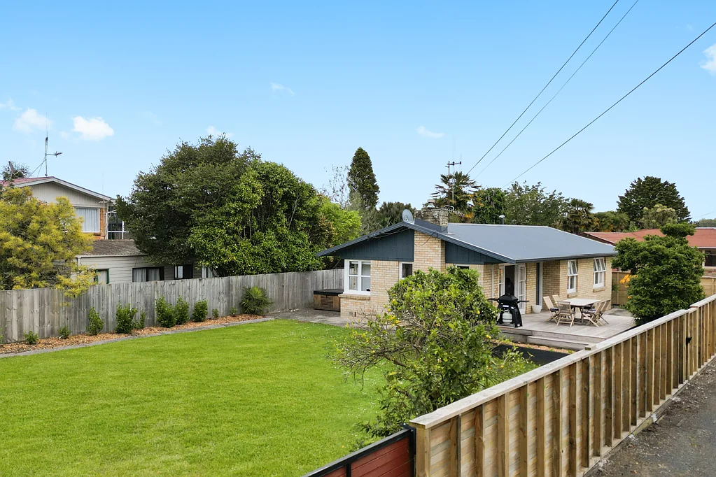 50 Storey Avenue, Forest Lake, Hamilton, Waikato