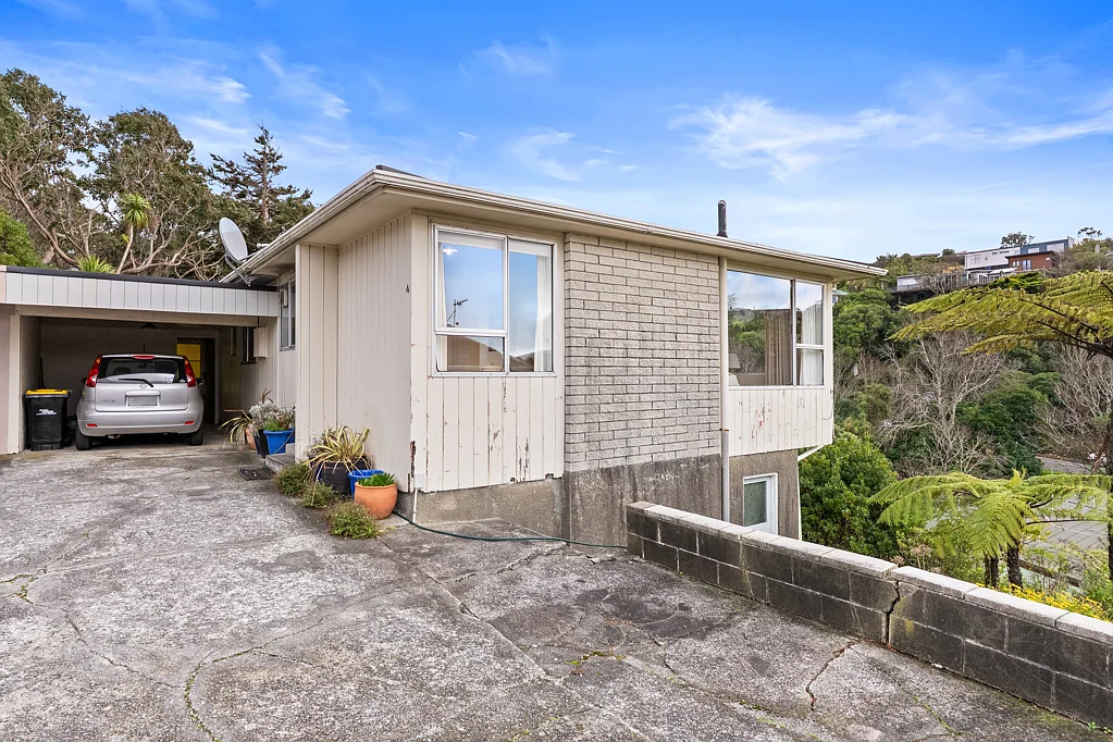 4 Waterford Drive, Churton Park, Wellington
