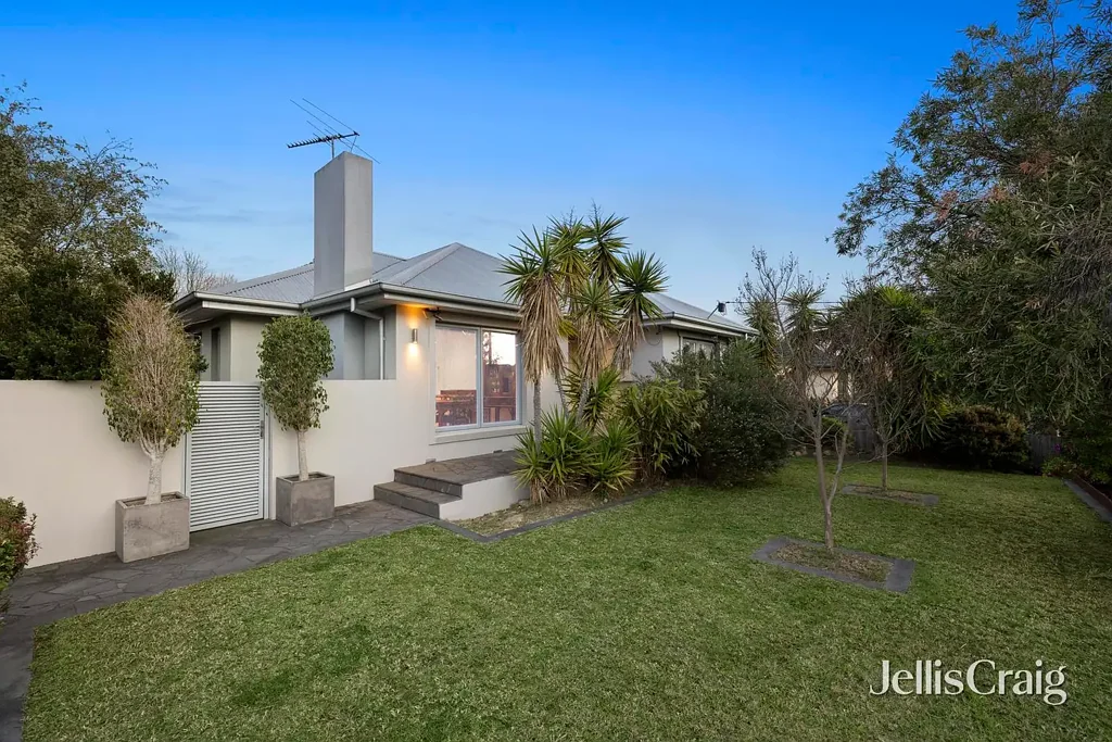 12 Royena Road, Moorabbin, VIC 3189