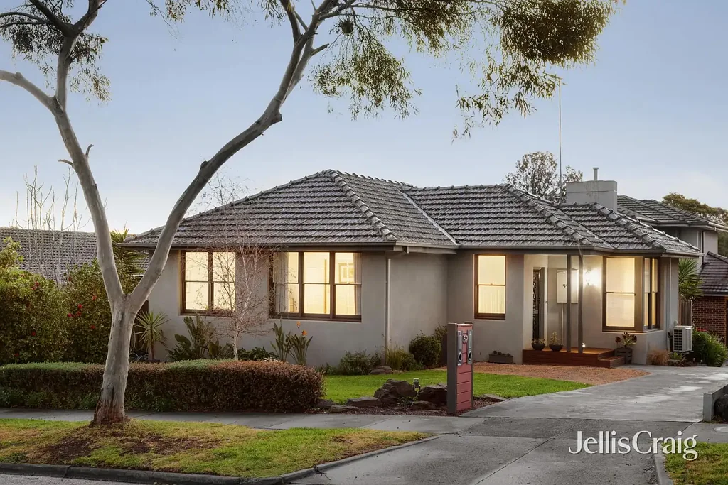 Greensborough 3બેડરૂમ Warm, Welcoming & Well-connected