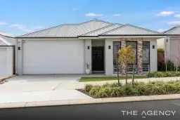 18 Deepwater Way, Lakelands