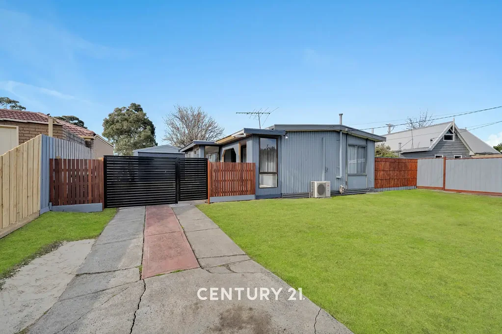 10 Glendoon Road, Junction Village, VIC 3977