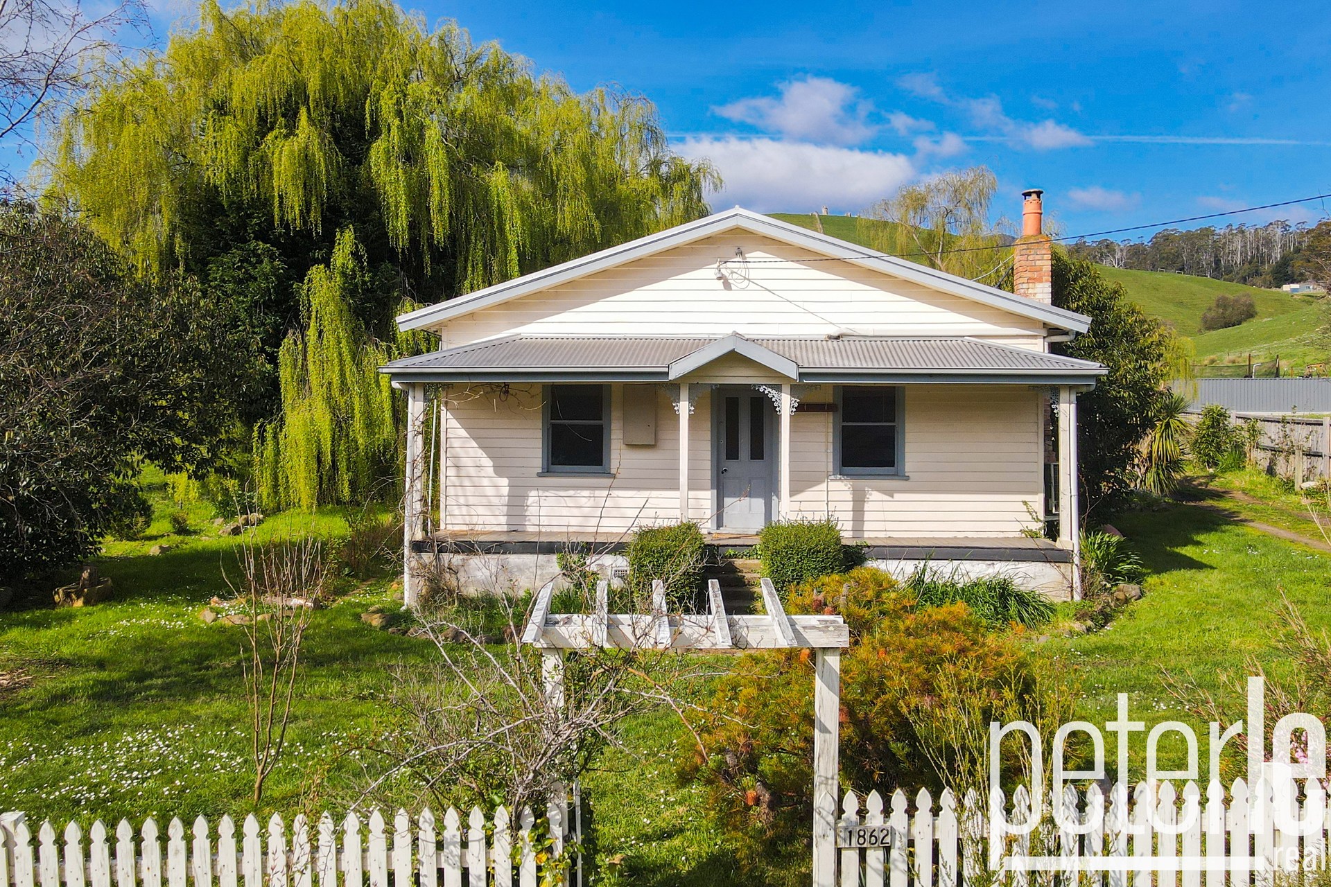 HAWTHORNE COTTAGE 1862 LILYDALE RD, LILYDALE TAS 7268, 0部屋, 0バスルーム, House