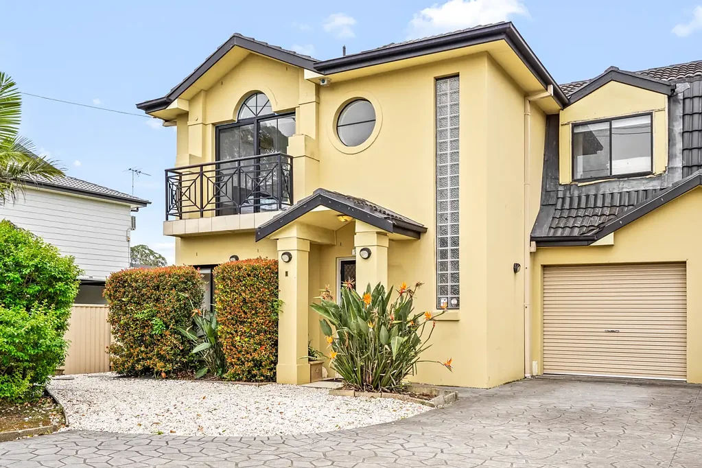 1/387 Blacktown Road, Toongabbie, NSW 2146