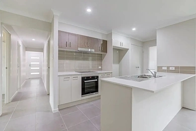 71 Challenger Way, Coomera, QLD 4209, 4 Bedrooms, 2 Bathrooms, House