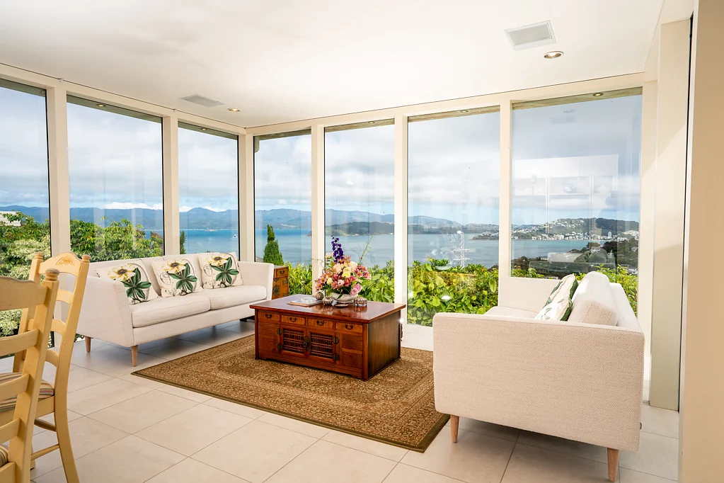 Khandallah 3ਬੈੱਡਰੂਮ ENCHANTING GARDEN & SPACIOUS LIVING