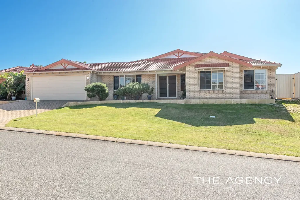 10 Bascombe Rise, Hillarys, WA 6025