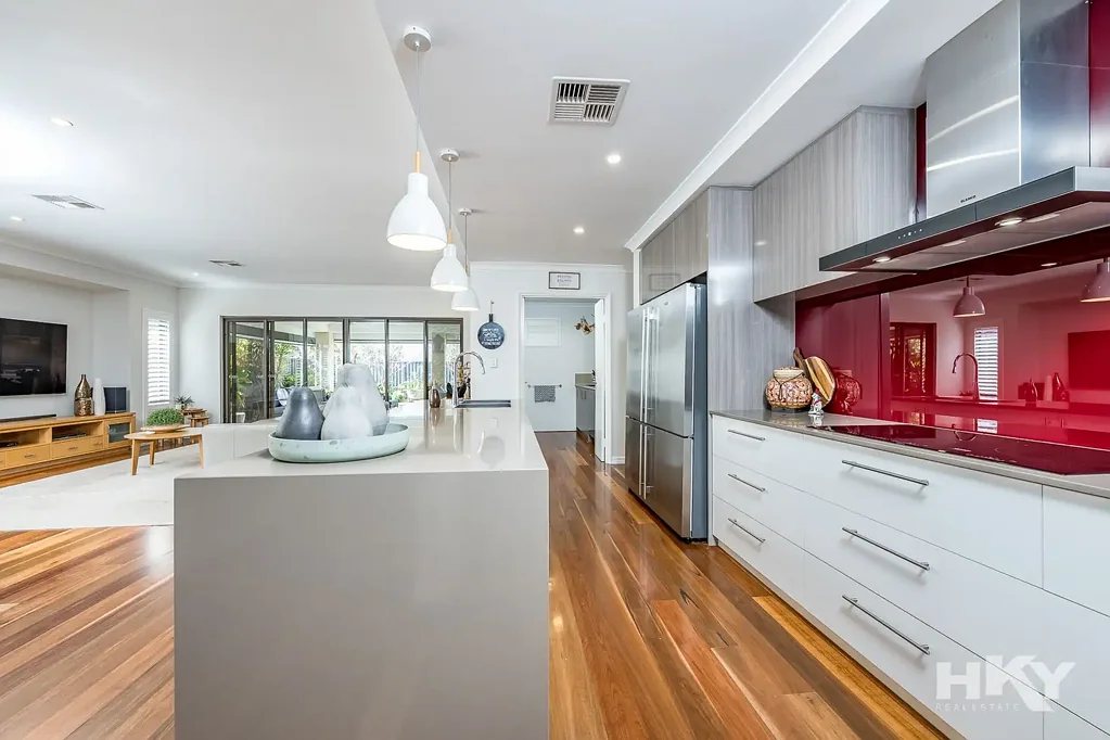 12 Magos Way, Aveley, WA 6069