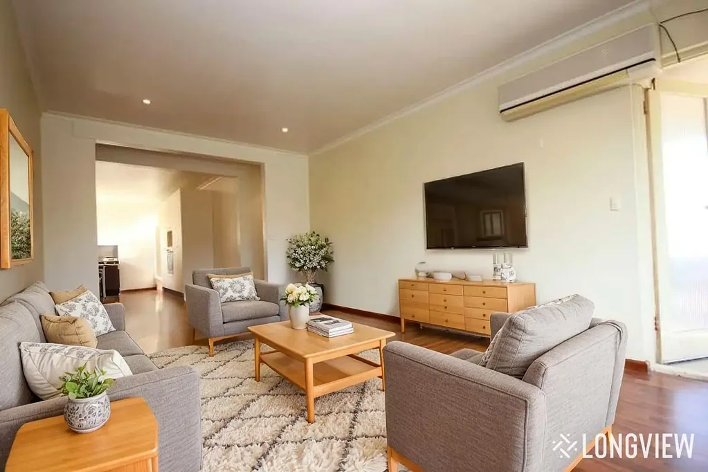 Enjoy Bayside Living in Cheltenham