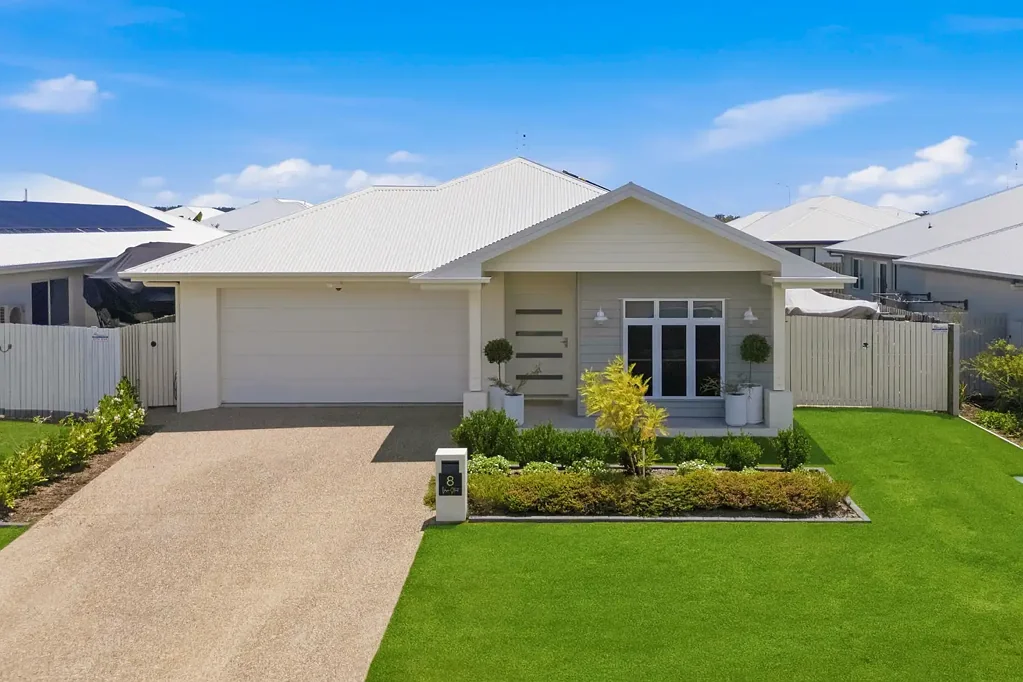 8 Vasa Street, Burdell, QLD 4818