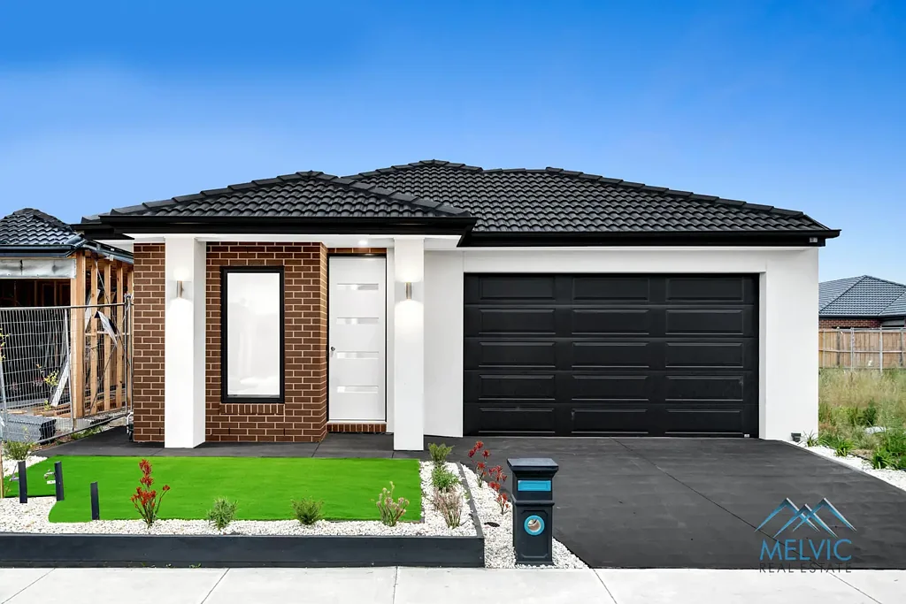 A Family Home  in Riverfield Estate. Must Inspect!