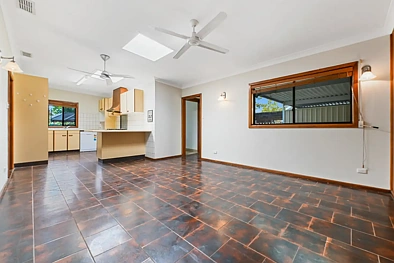 5 Cory Avenue, Padstow, NSW 2211, 4房, 2浴, House