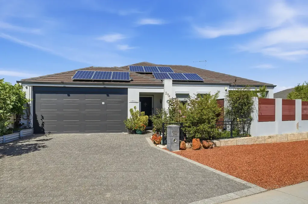 294 Adelaide Street, High Wycombe, WA 6057