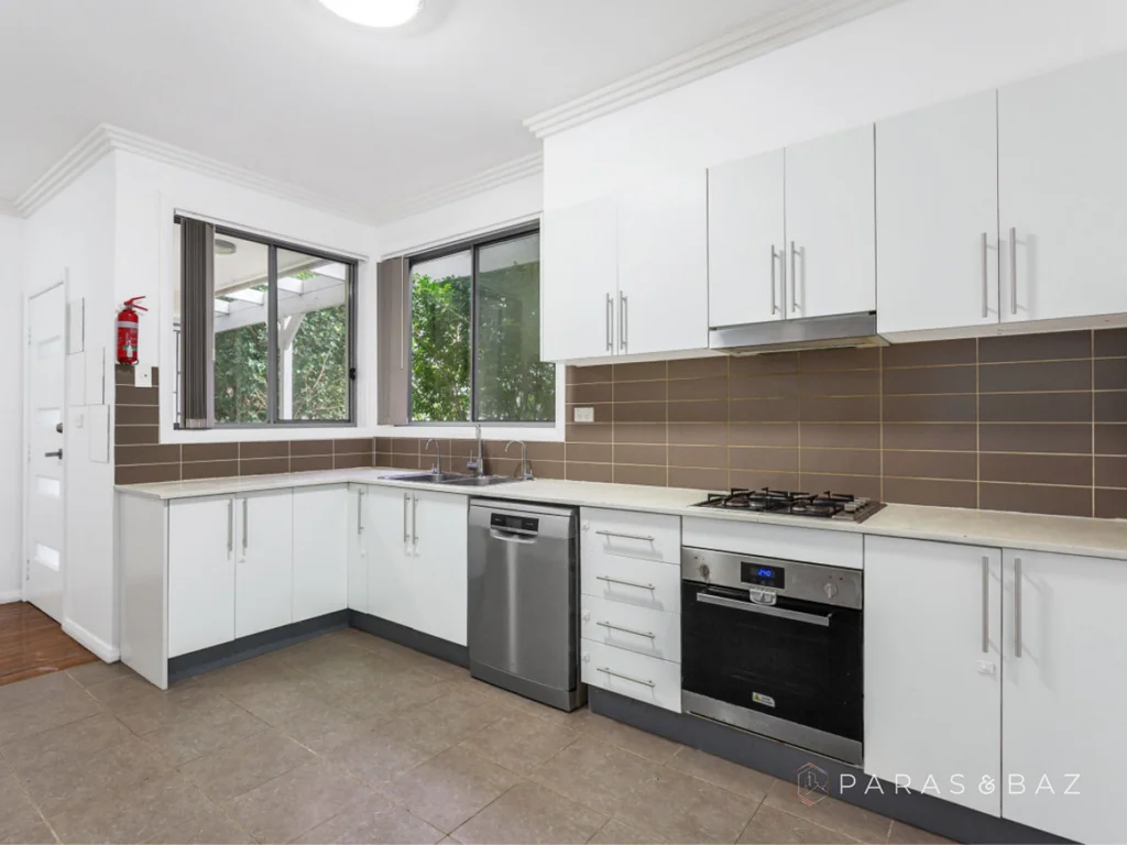 5/100 Kenyons Road, Merrylands West, NSW 2160