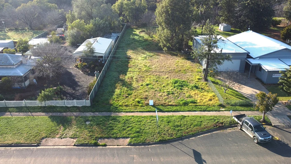 32 Narren street, Baradine, NSW 2396