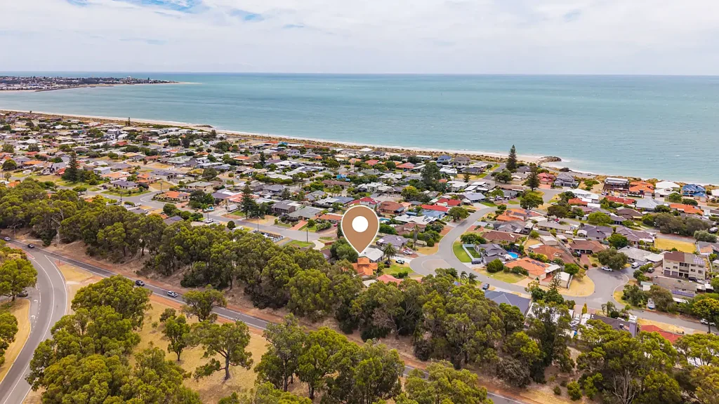 112 Hickman Road, Silver Sands, WA 6210