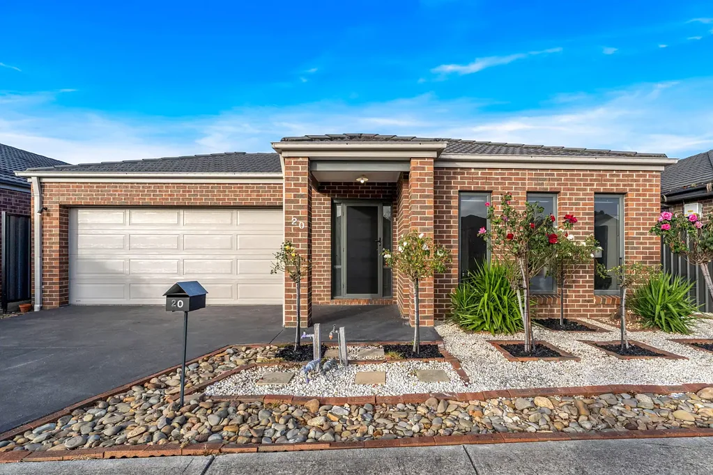 20 Birdswood Crescent, Craigieburn, VIC 3064