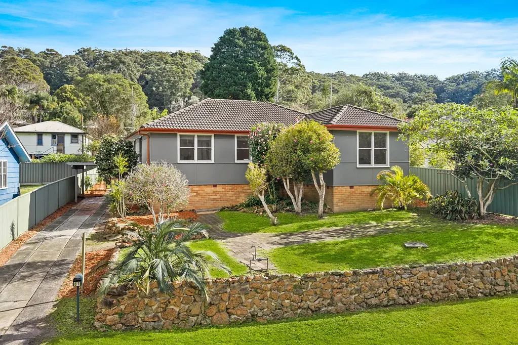 Springfield 4房  Freshly Updated, Wonderfully Central & Ready to Enjoy