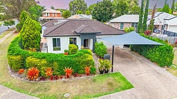 1 Warrego Crescent, Murrumba Downs