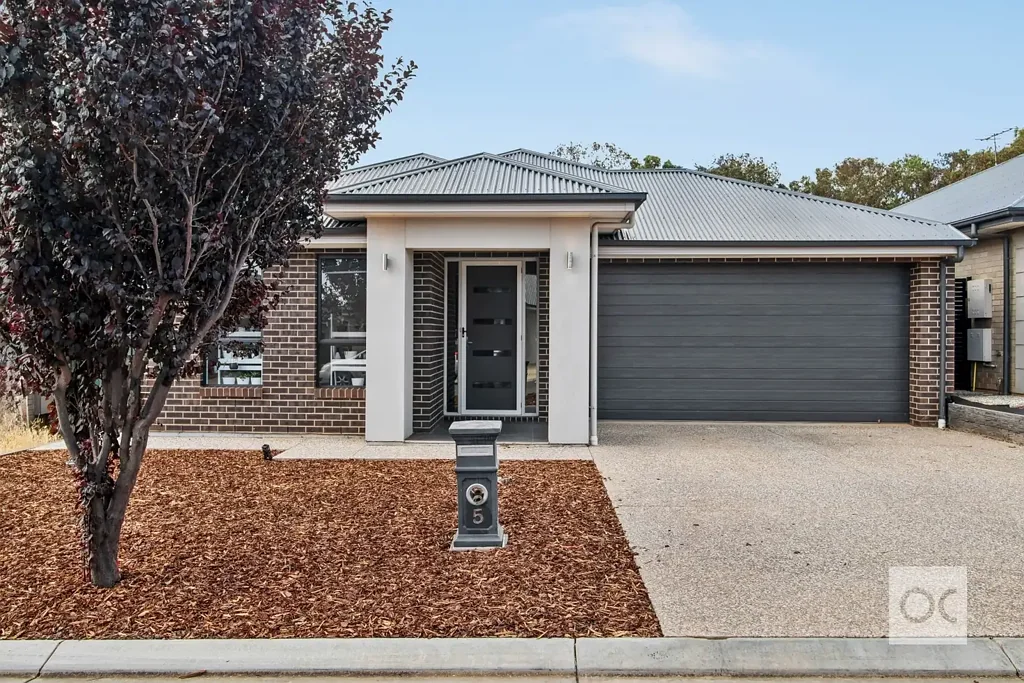 5 Atwell Crescent, Evanston South, SA 5116