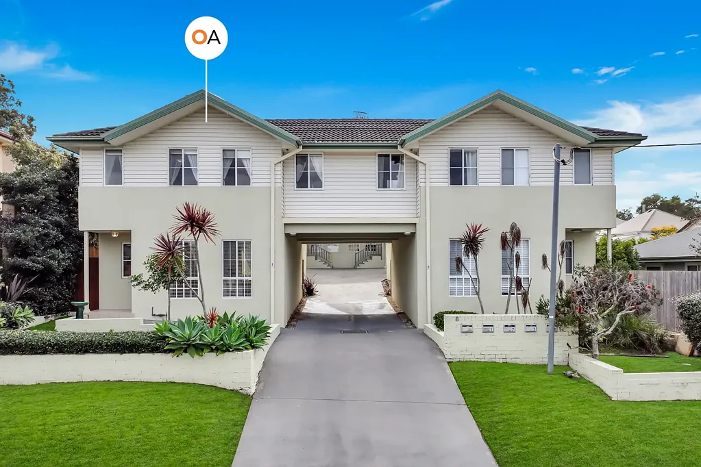 Wyong 3 Slaapkamer Modern Boutique Townhouse with Private Courtyard