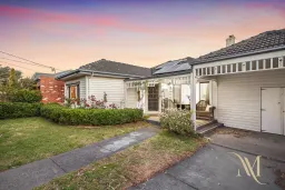 8 Field Avenue, Edithvale