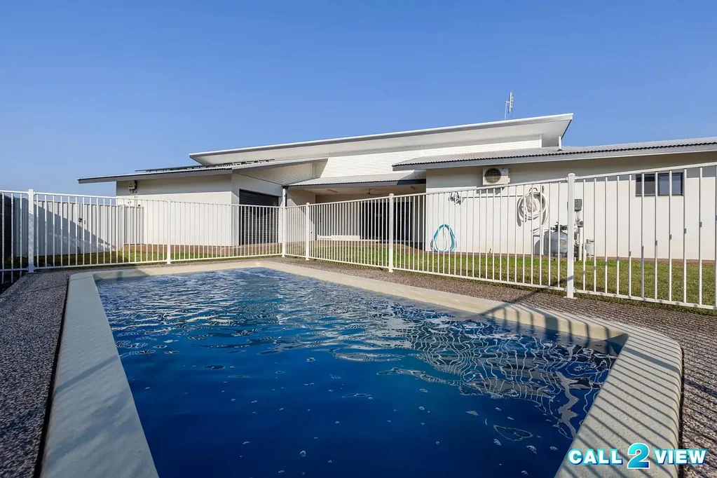 Zuccoli 4ਬੈੱਡਰੂਮ FAMILY LIVING WITH SPACE, STYLE & A POOL