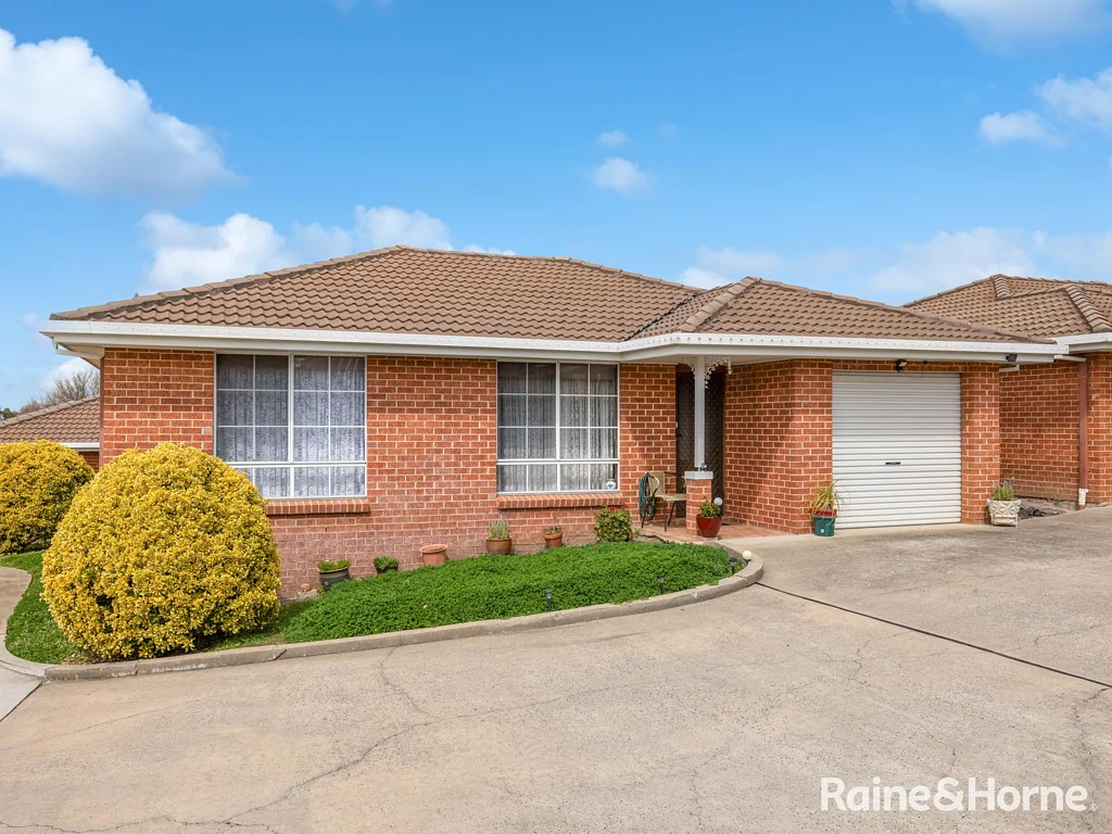 4/161 Seymour Street, Bathurst, NSW 2795