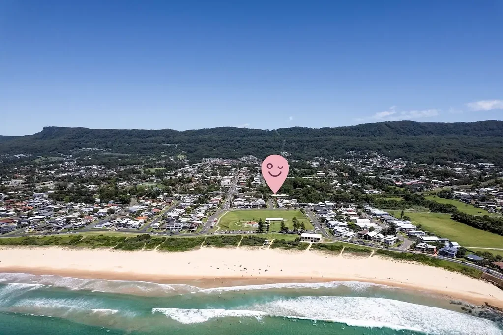 Woonona 2房 海滨瑰宝 私密庭院 开放式生活空间 良好采光 舒适厨房 两卧带柜 浴缸配置 步行便利 学区房 悠闲生活 The Dunes