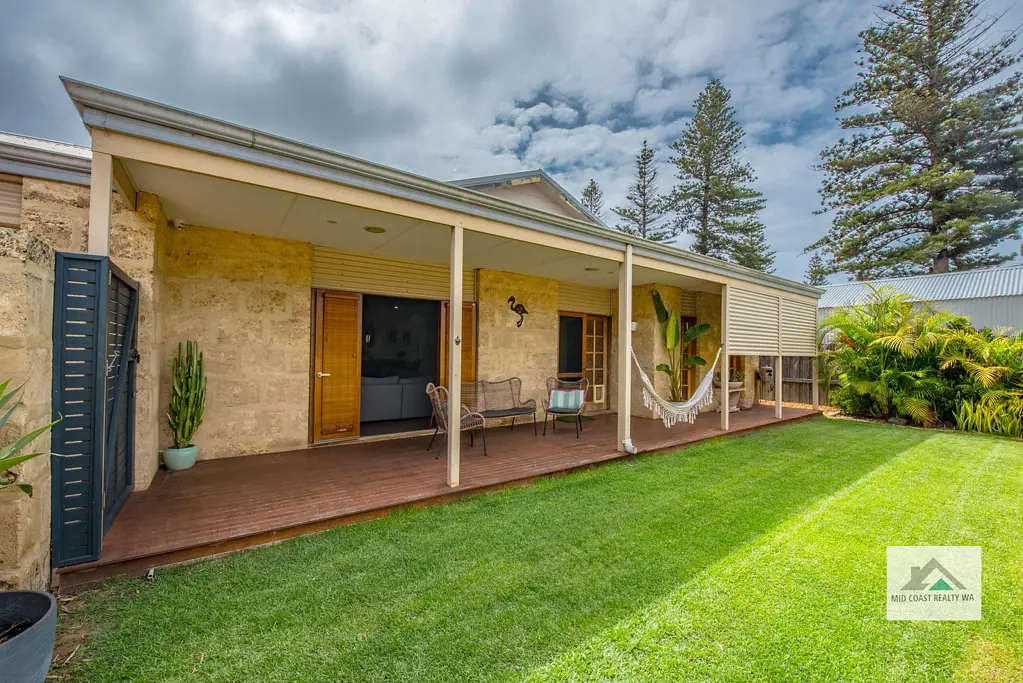 27 Burges Street, Beachlands, WA 6530