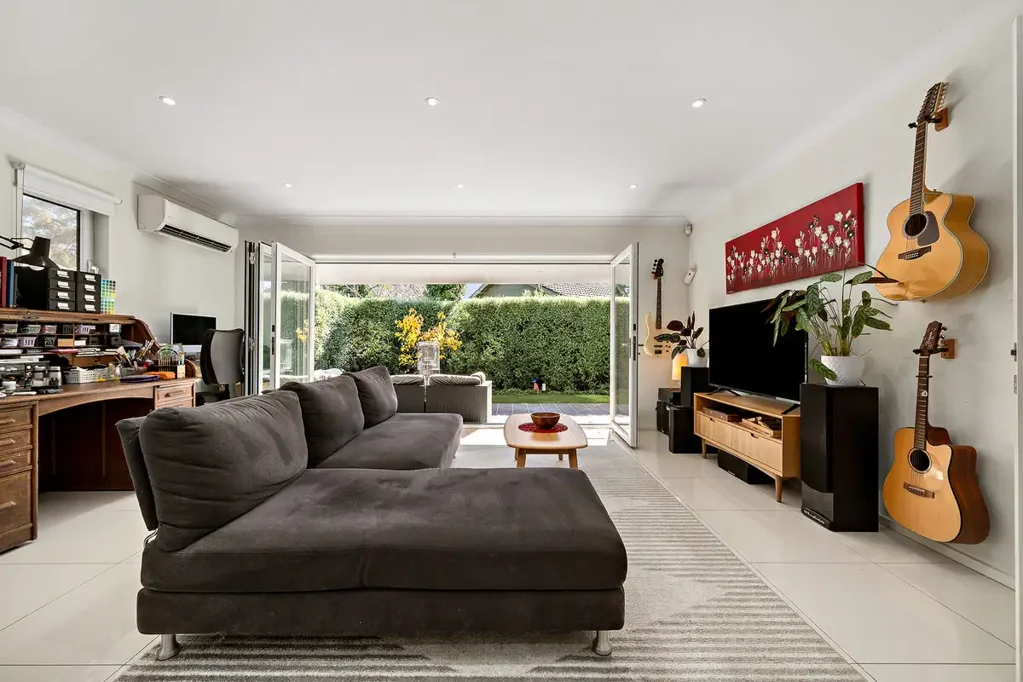 Duffy 3房  MOVE IN READY, NORTH FACING & IDEAL ENTERTAINING