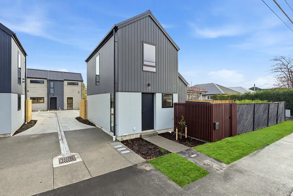 Somerfield 2Moenga Move in Ready!