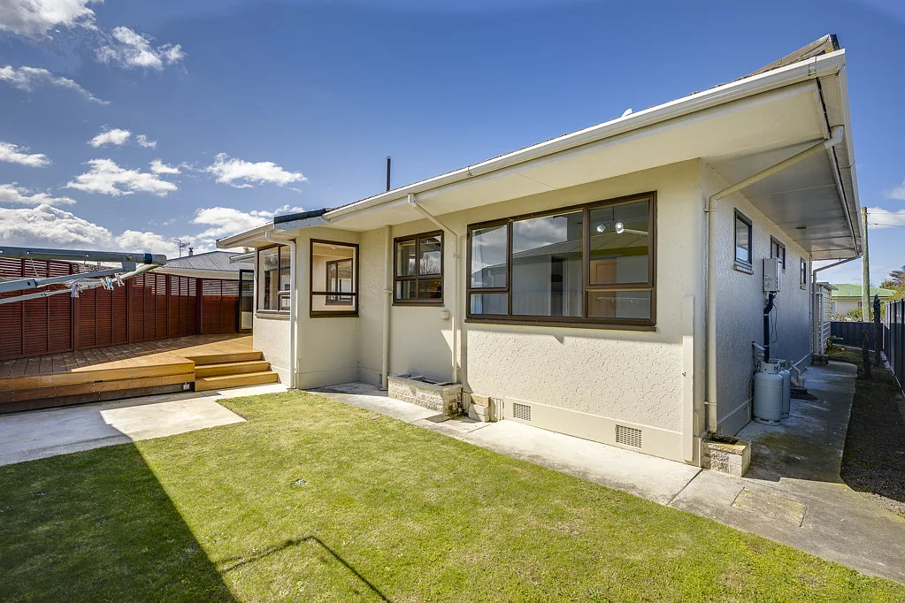 Taradale 3Moenga Investor's Gem Or First-Home Dream