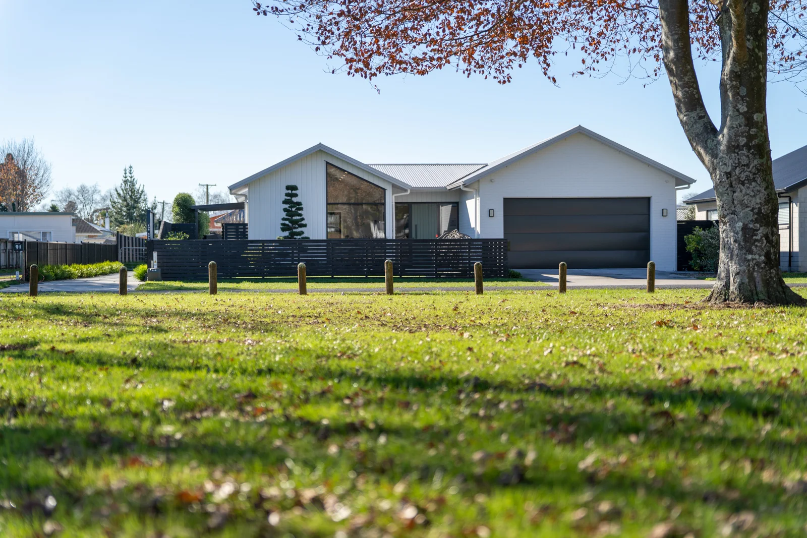 Leamington 4Kwarto Designer Living with Parkside Views