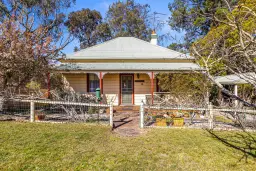 16 ADDINGTON RD, Hazelbrook