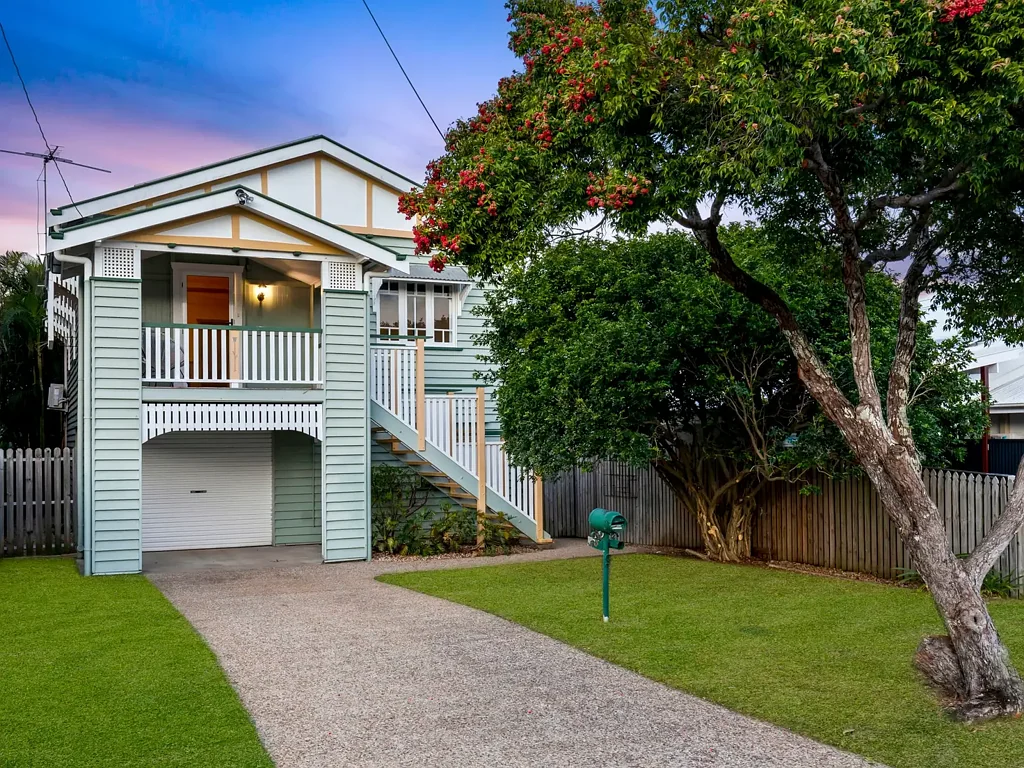 60 Boswell Terrace, Wynnum, QLD 4178
