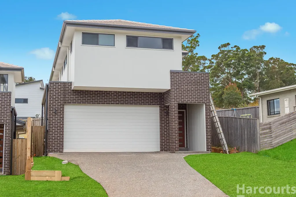 Modern 4-Bedroom home in Prime Port Macquarie Location