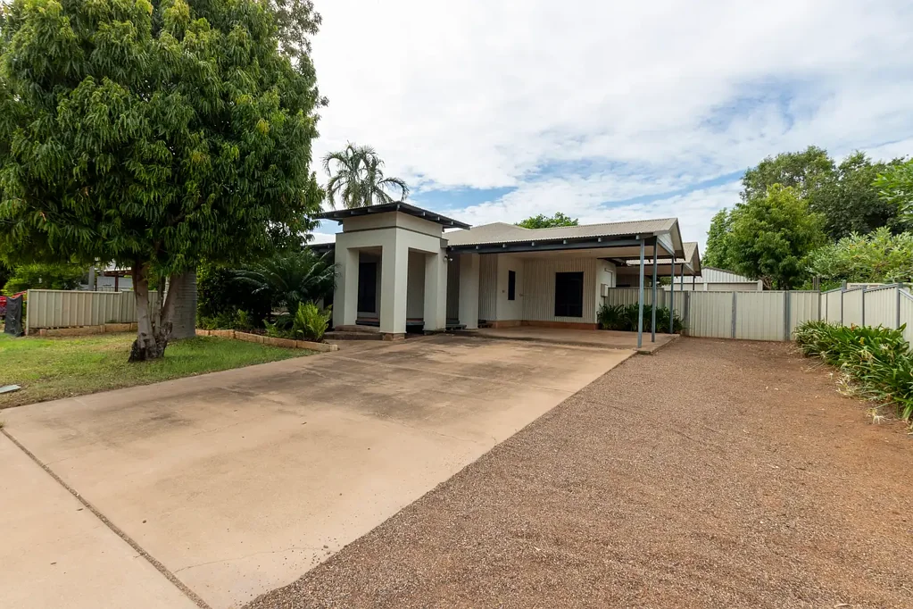 25 Barding Loop, Kununurra, WA 6743