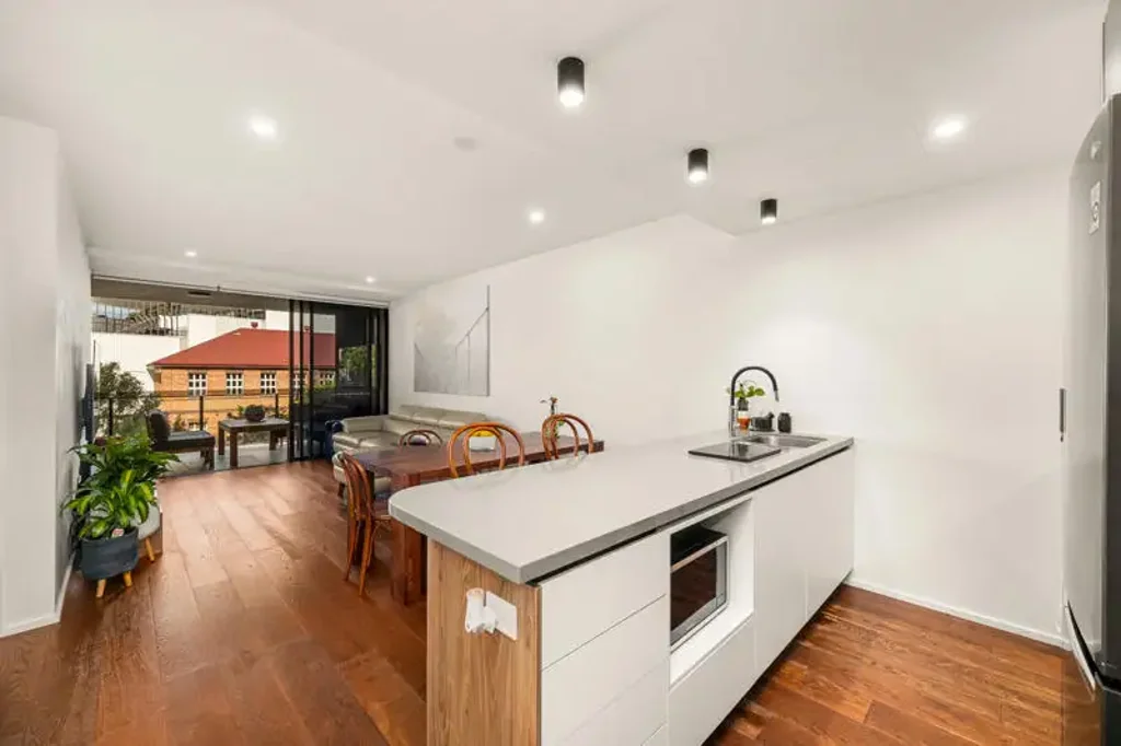 10202/405 Montague Road, West End, QLD 4101