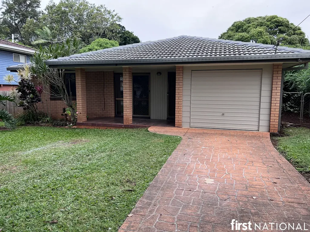 THREE BEDROOM FAMILY HOME IN BEAUTIFUL WELLINGTON POINT