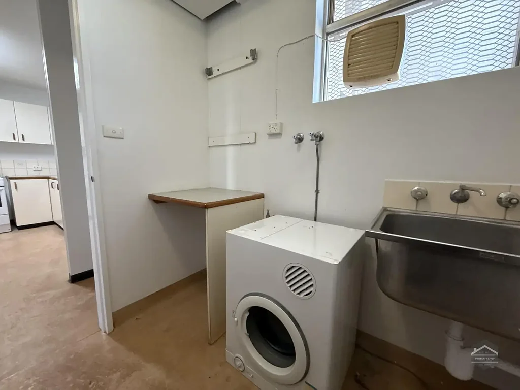 Low Maintenance Apartment